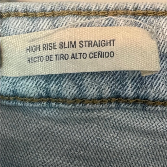 Universal Thread High Rise Slim Straight Denim Size 6/28R - Picture 3 of 4